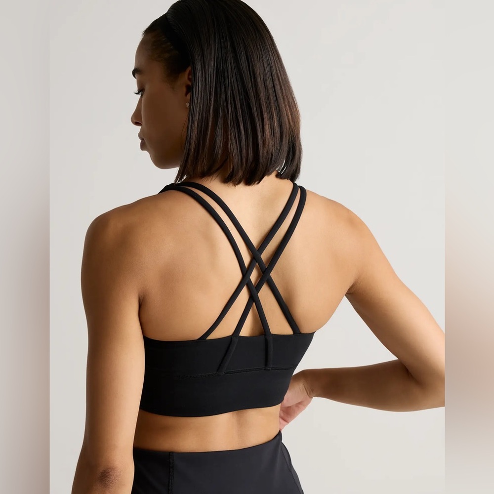 NWT Quince Power-Up Strappy Sports Bra Classic Black Sz Medium, S and XS